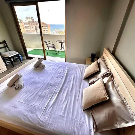 Terrace Penthouse With Panoramic Sea View 아파트 Durrës